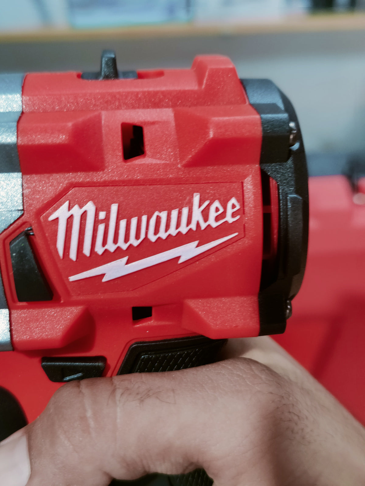 Milwaukee 2in 1 m18 Fuel Drill & Grinder 88V