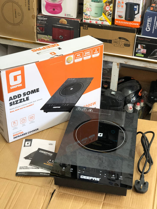 Geepas 2in 1 Infrared Cooker GIC6927P